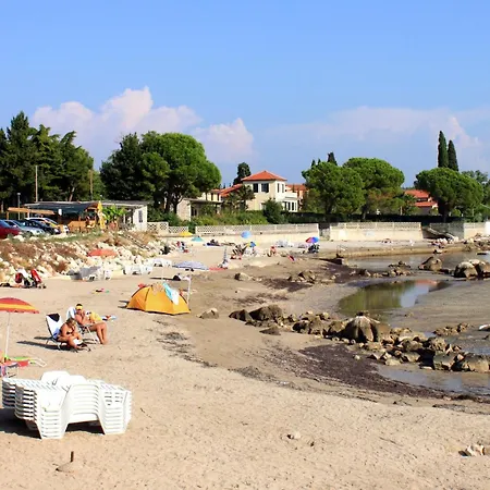 Apartmán With Parking Space Zambratija, Umag - 27202 *